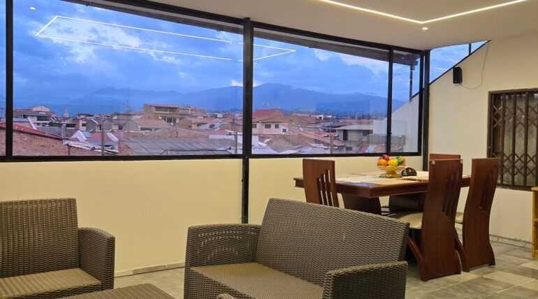 El paisaje cuencano - suite amoblada con vista en Cuenca, Ecuador