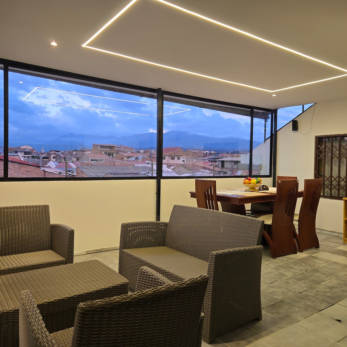 El paisaje cuencano - suite amoblada con vista en Cuenca, Ecuador