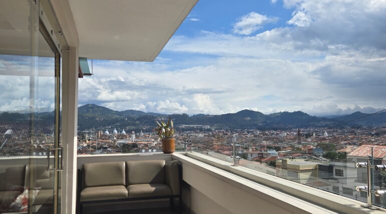 La suite del Encanto - suite amoblada con vista en Cuenca, Ecuador