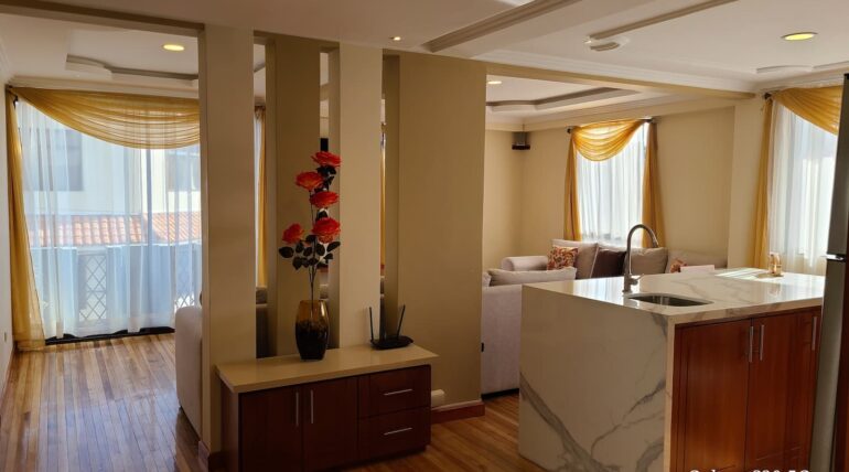 Luxurious Suite - sala comedor, Centro Histórico de Cuenca